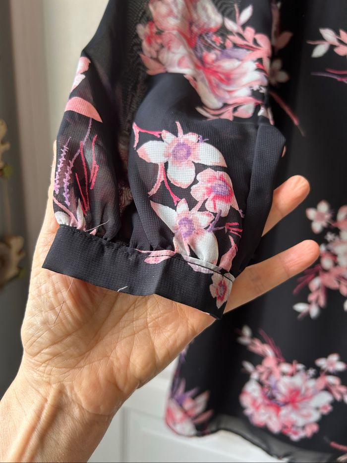 robe/tunique fleurie, motifs floraux roses taille 36 - photo numéro 3