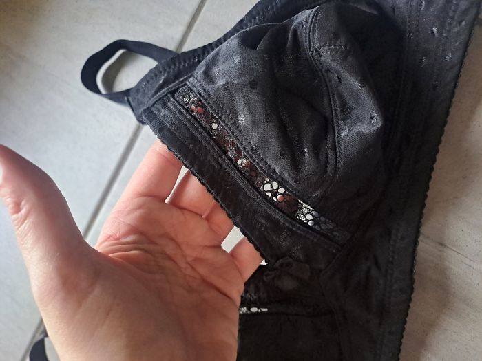 Soutien-gorge triangle noir Taille 1XL - photo numéro 4