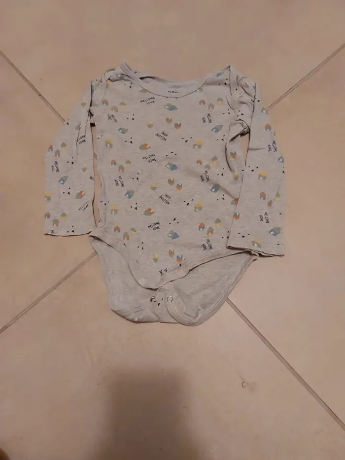 Lot  de 3 bodies - photo numéro 5