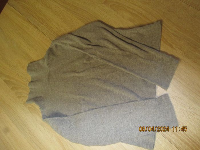 Sous-pull fille 8 ans - photo numéro 2
