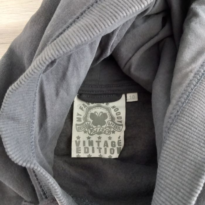 Sweat à capuche gris foncé imprimé NewLook taille 38 - photo numéro 4