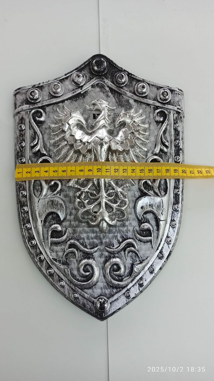 7-9 ans costume de chevalier avec heaume et bouclier - photo numéro 4