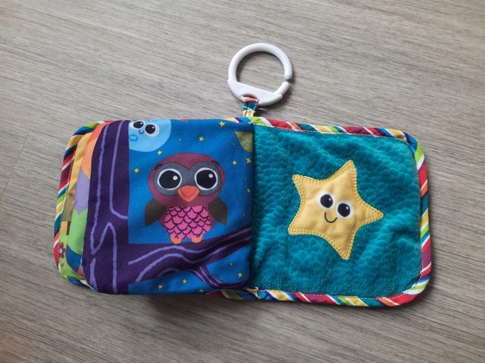 Livre tissu bébé - photo numéro 4