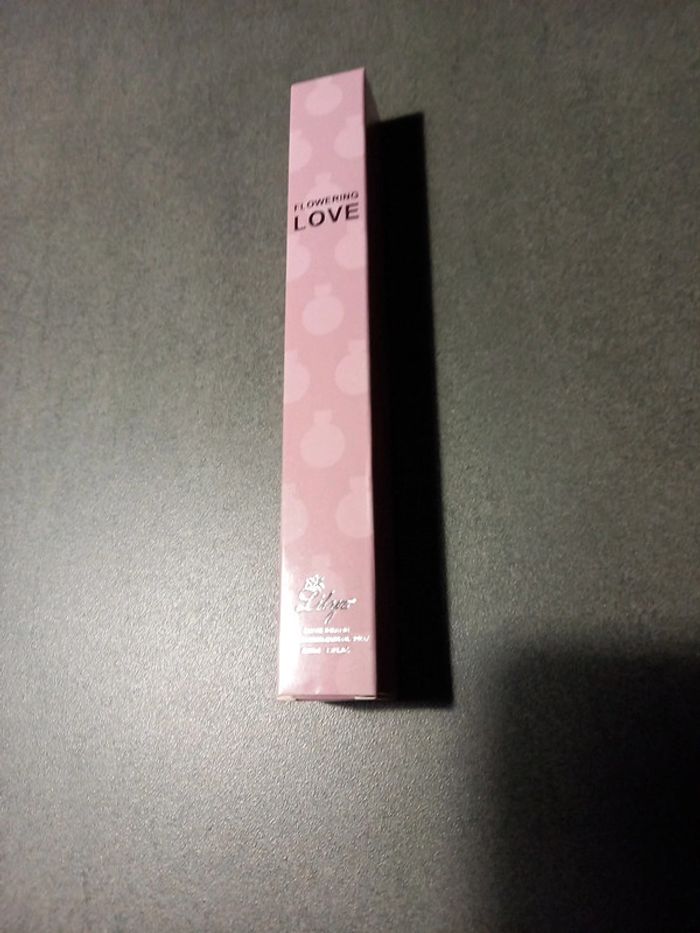 Eau de toilette Lilyz Flowering Love 35 ml - photo numéro 2