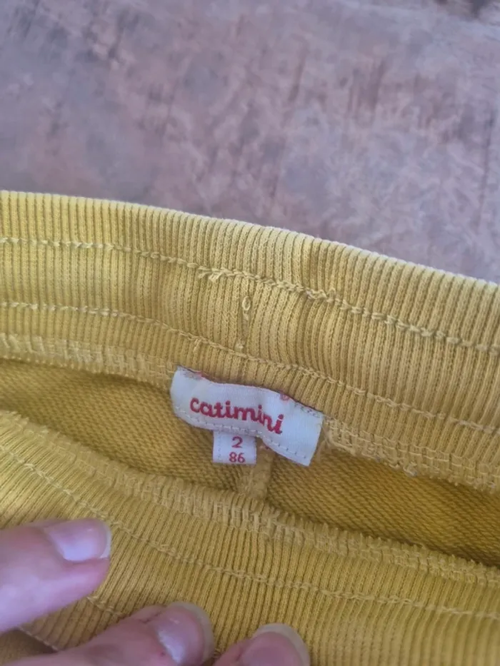 Pantalon jaune - photo numéro 2