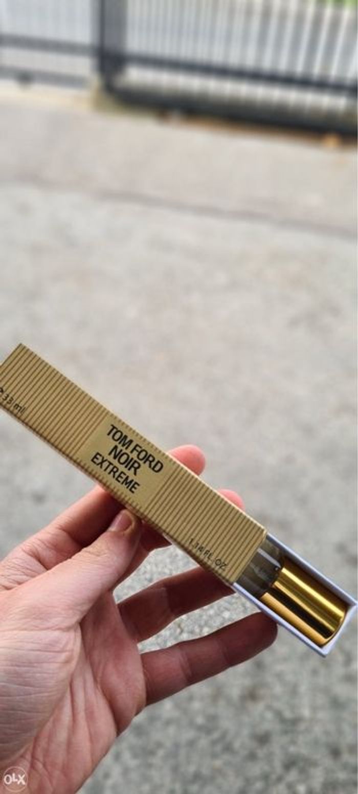 Tom Ford noir extrême