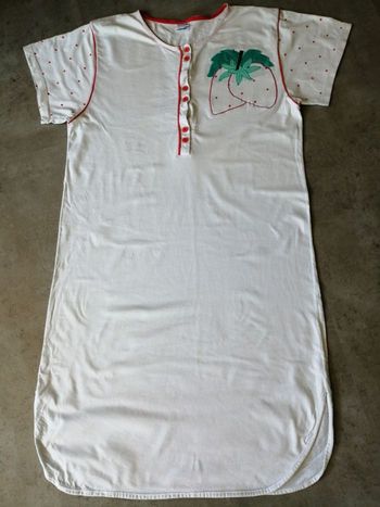Chemise de nuit coton blanche avec broderies Taille 44 linclalor