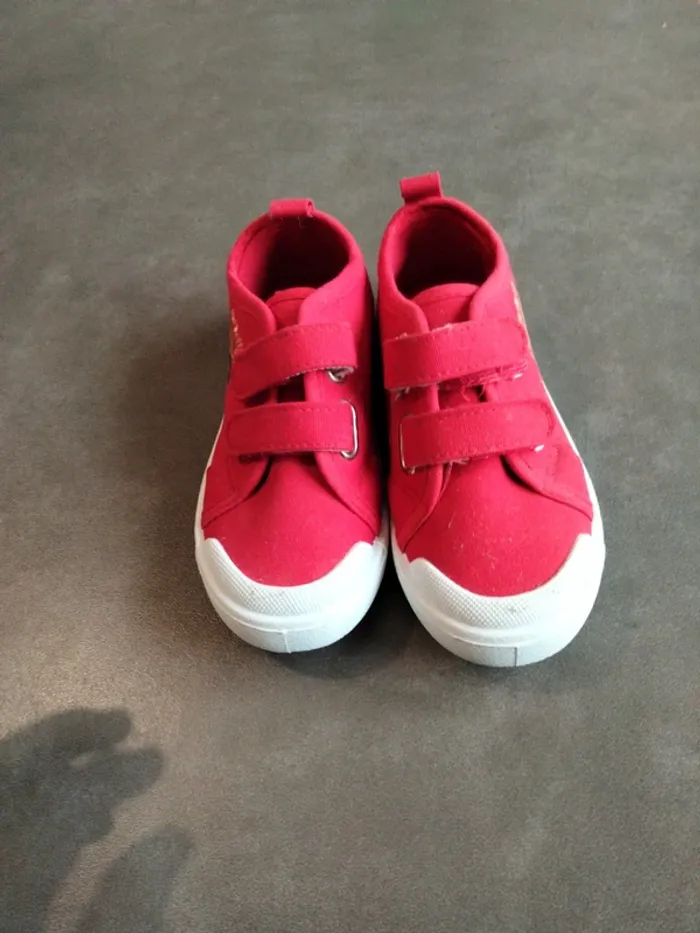Chaussures en toile Flash McQueen neuves - photo numéro 3