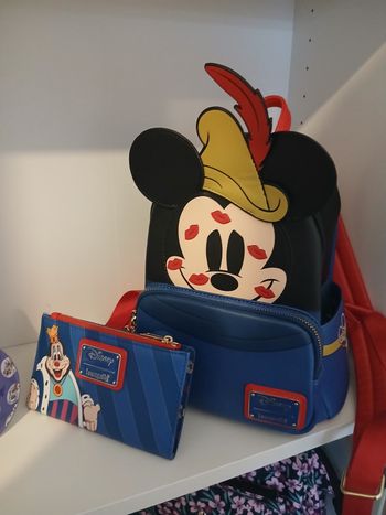 Sac Loungefly mickey + porte feuille 
