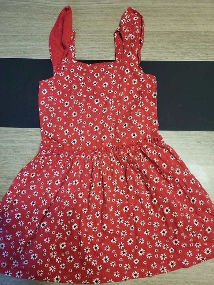 Robe fille 5 ans ,kiabi