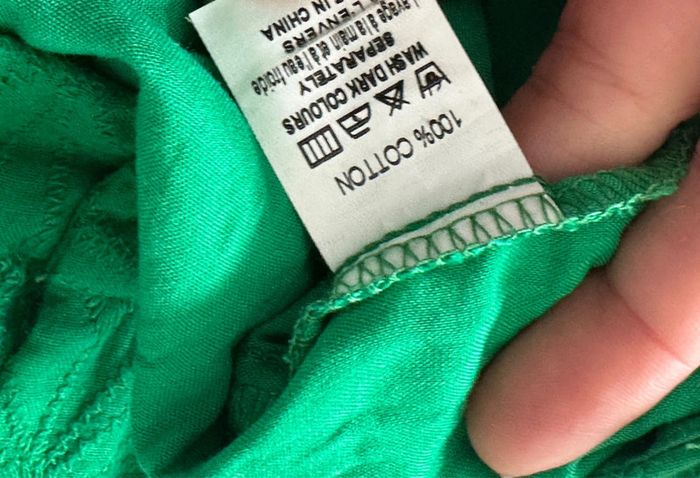 Short vert brodé - photo numéro 7