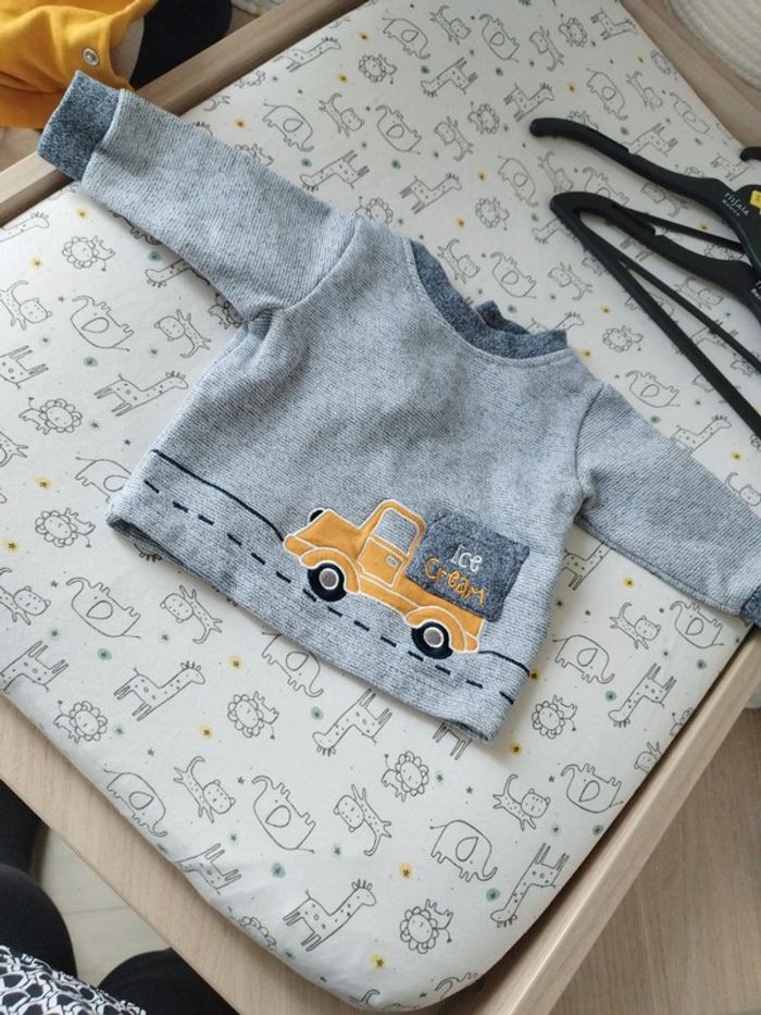 Pull 6 mois