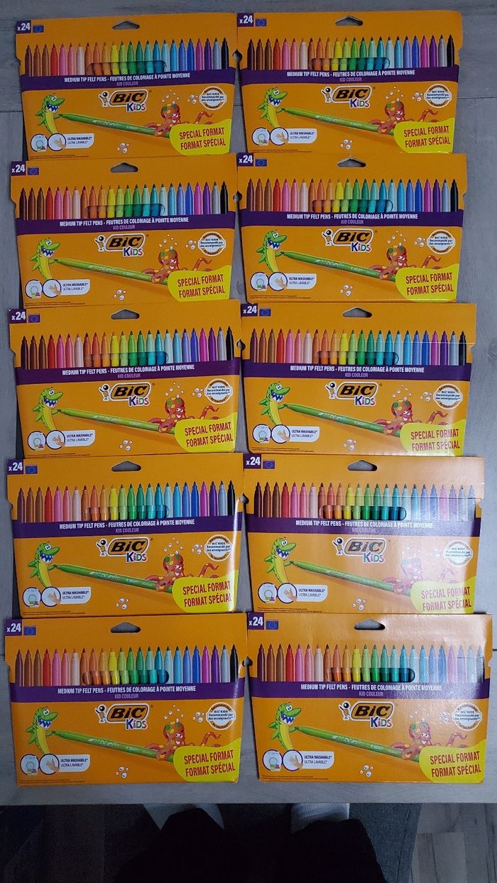 Feutres Bic × 240.