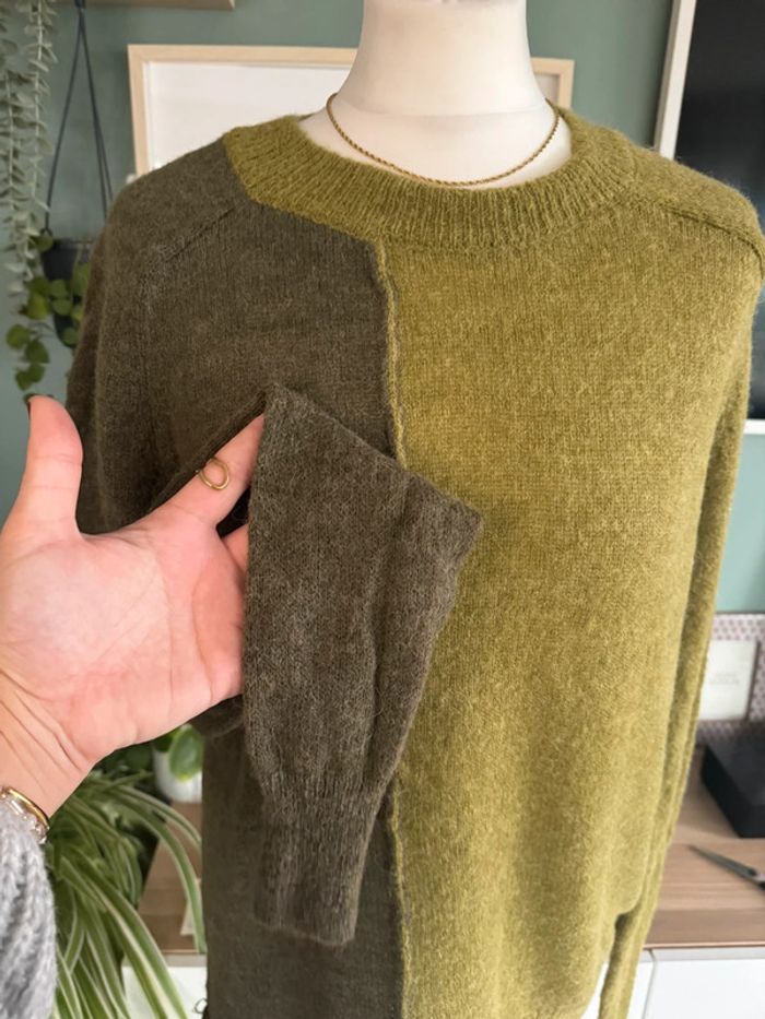 Très jolie pull Zara en maille légère et fluide taille L vert kaki pistache - photo numéro 2