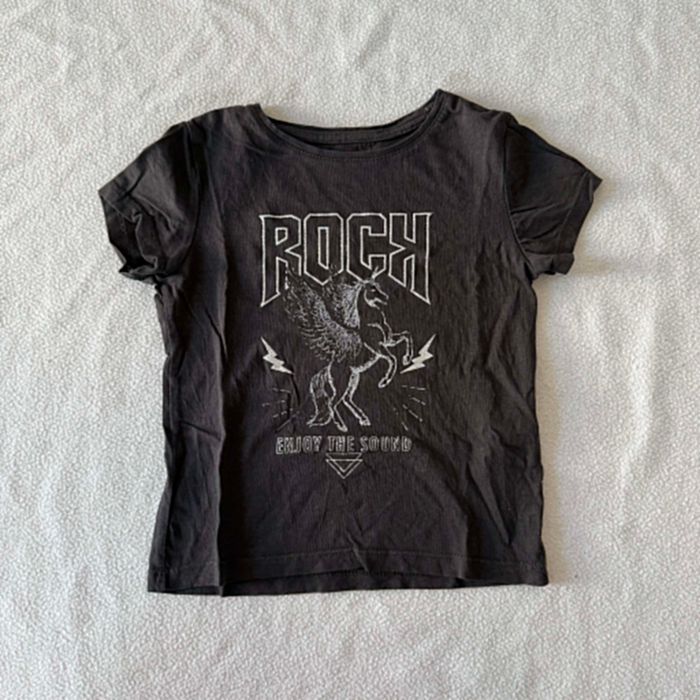 T-shirt noir à manches courtes | KIABI - photo numéro 1