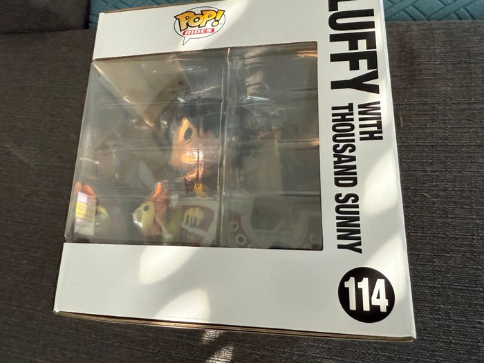 [NEUF] funko Pop Luffy with Thousand Sunny Winter Convention 2022 - photo numéro 4