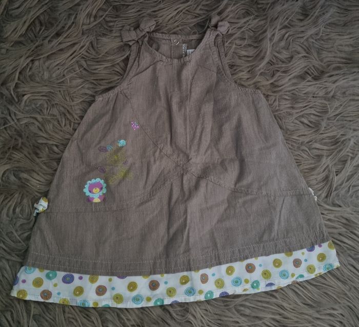 Robe grise rayé 6mois