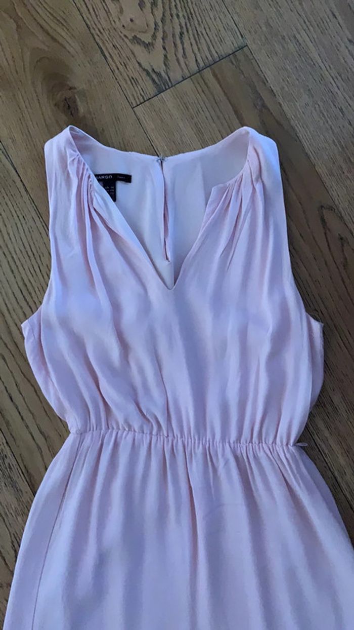 Robe d’été rose pâle - photo numéro 2