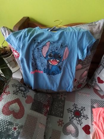 Lot de trois tee-shirts  Stitch , Tape à l'œil,  Kiabi