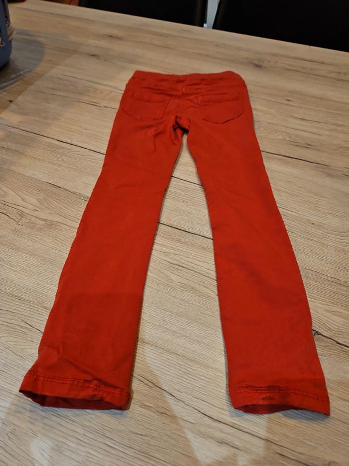 Pantalon rouge 6 ans - photo numéro 6
