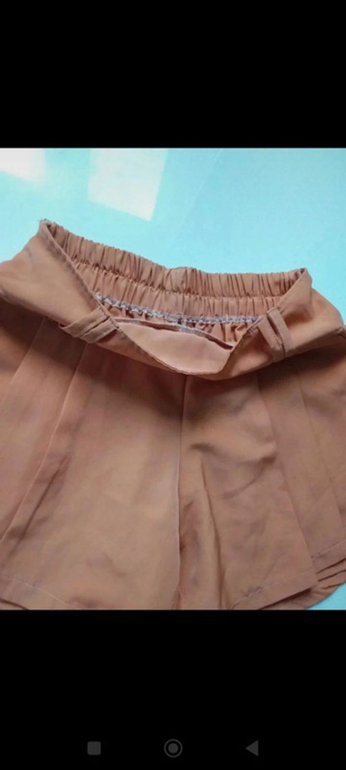 Short orange neuf - photo numéro 3