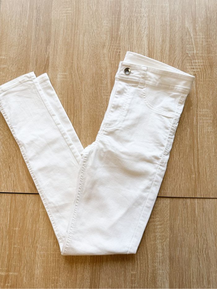 Jean slim blanc taille haute calzedonia taille 36 S