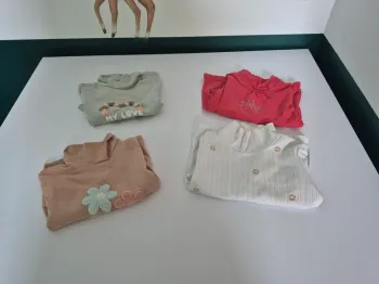 Lot de 4 Sous-pulls / T-shirts manches longues – 24 mois (92cm)