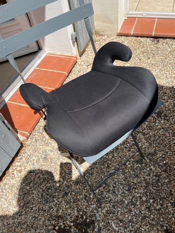 Siège rehausseur auto