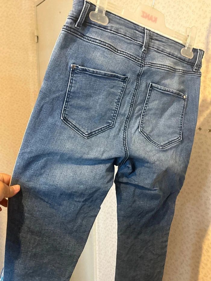 Jeans taille 36 sans étiquette voir mesures marque cache cache - photo numéro 4