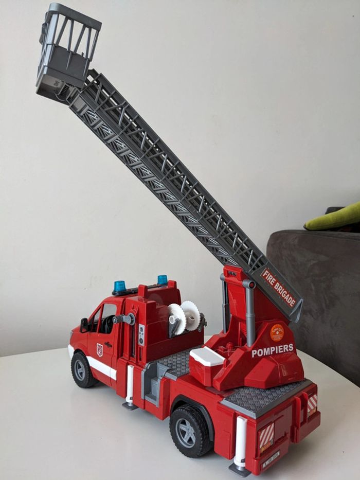 Camion pompier Bruder - photo numéro 7