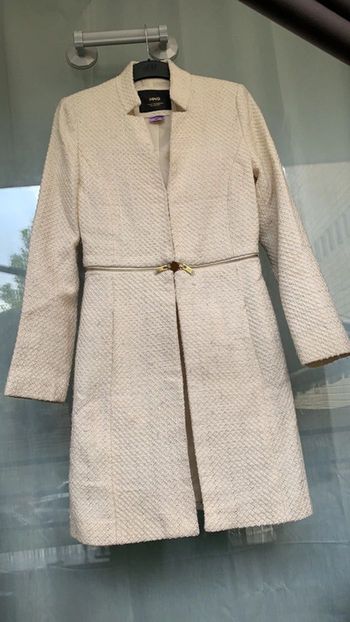 Très jolie veste longue Mango