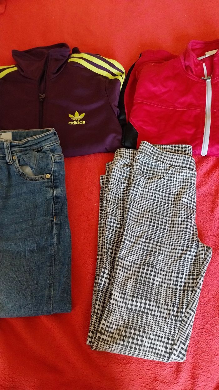 1 lot de 5 vêtements