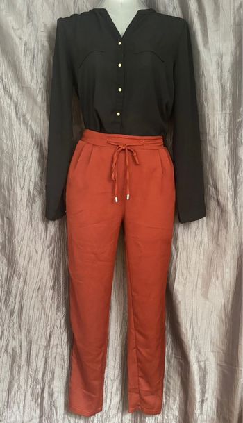 Beau pantalon fluide brique/terracota satiné S 36