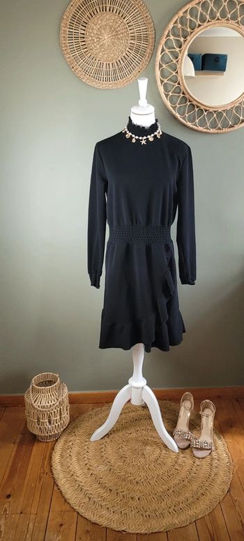 Jolie robe noir Supertrash Taille M Parfait état
