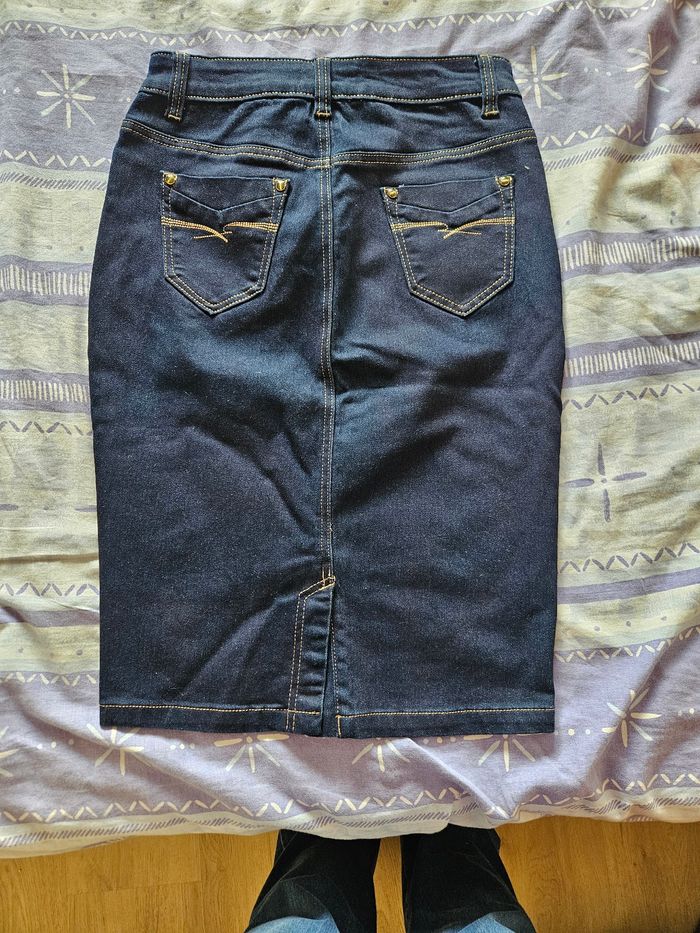 Jupe jean bleu marine - photo numéro 2