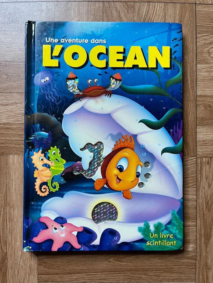 Livre scintillant Une aventure dans l’océan - LLC