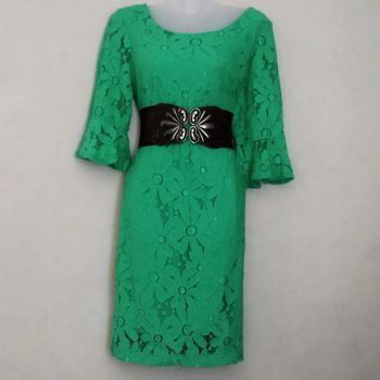 Robe dentelle verte