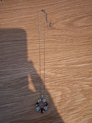 Collier en acier inoxydable avec pendentif