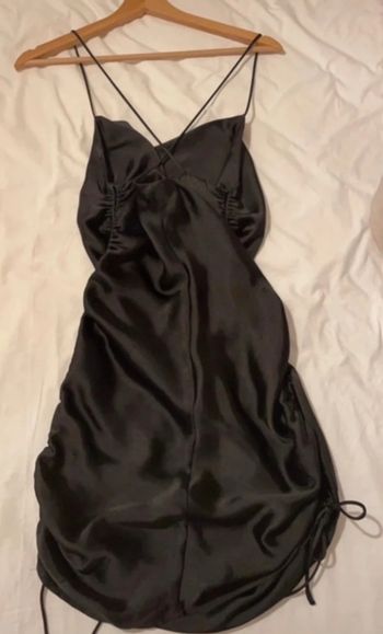 Robe noire Zara satinée