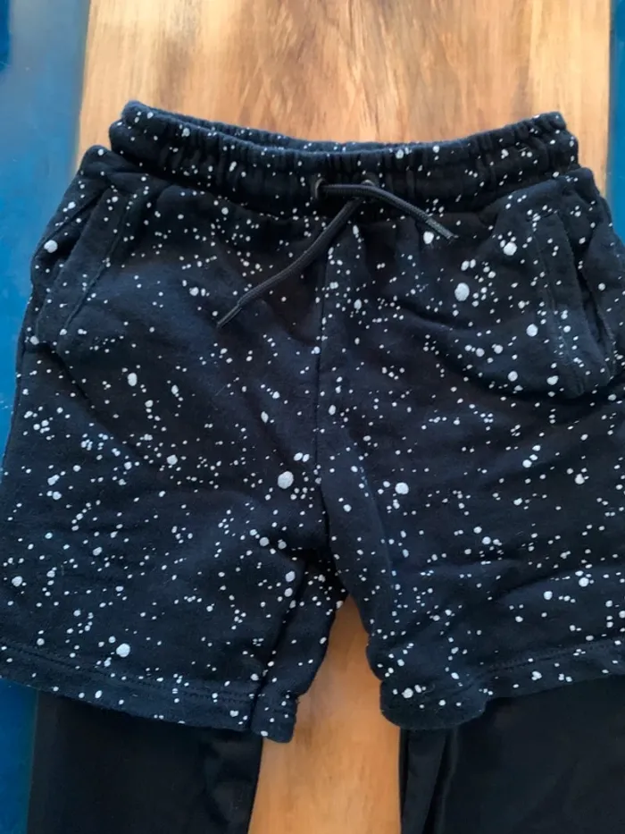 Pantalon short Zara taille 6 ans - photo numéro 2