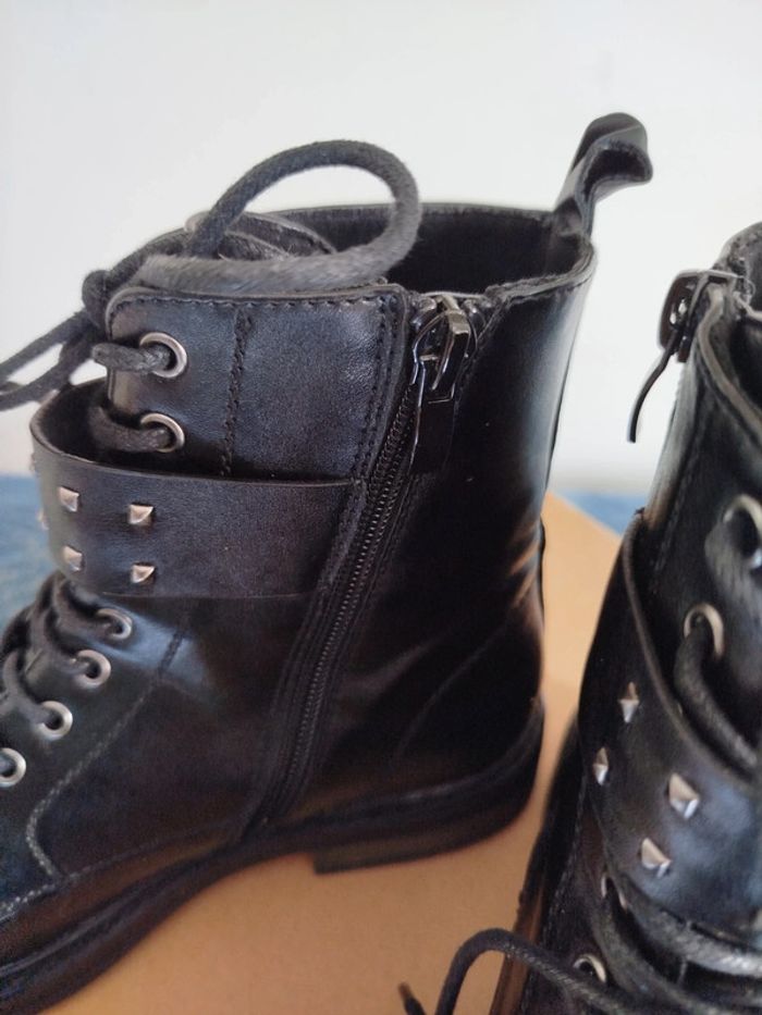 Boots Bata pointure 36 - photo numéro 4