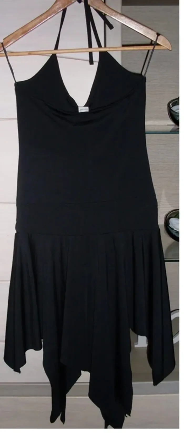 💕Magnifique robe de soirée noire ceinture strass taille XS neuve (photos portée) - photo numéro 4