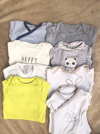 Lot bodie / 3mois