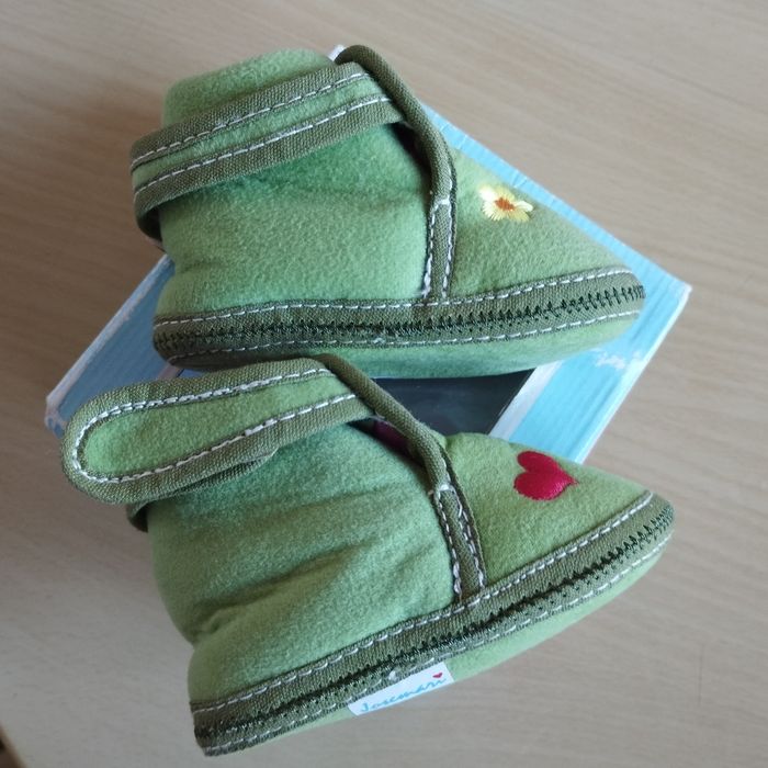 Chaussons charentaise Neuf pour bébé - photo numéro 4