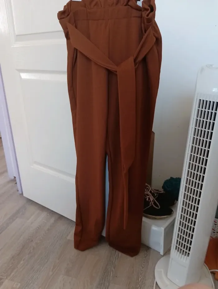 Pantalon marron taille XL/44