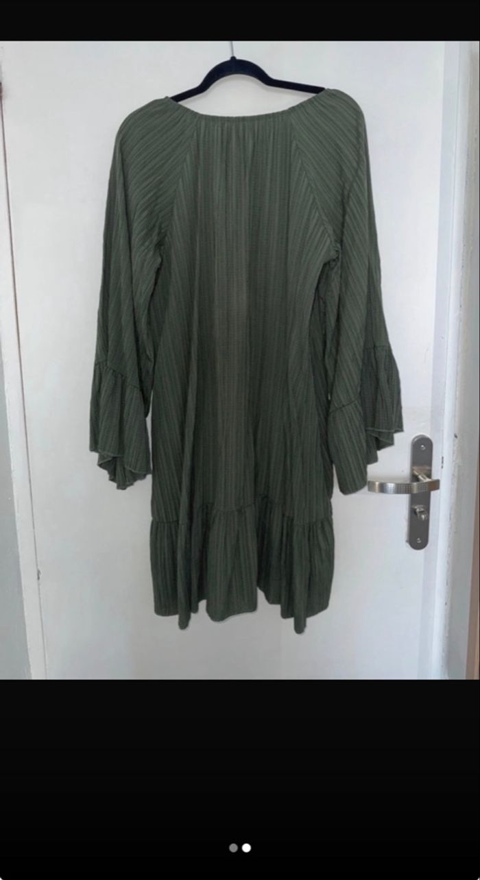 Top kaki - photo numéro 2