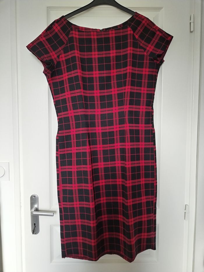 Robe carreaux rouges et noirs 40/42 L/XL Ici et maintenant