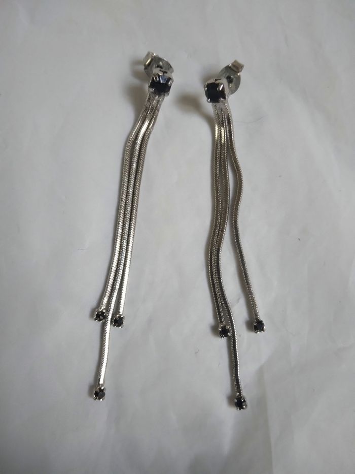 Boucle d'oreilles tombante