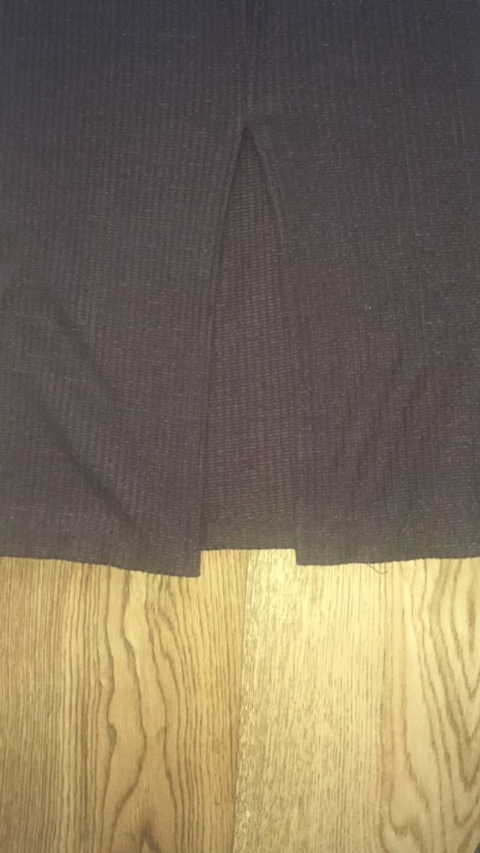 Longue robe chocolat moulante - photo numéro 4