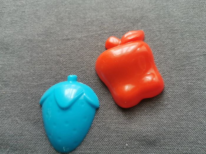 Paire de moules fruits jouets - photo numéro 3